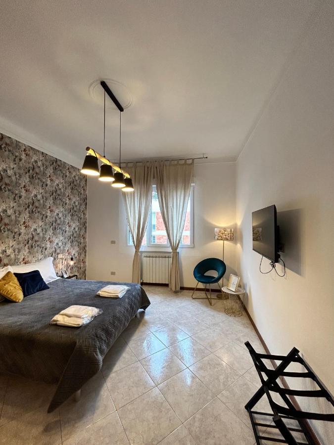 La Dotta Apartments - Via Guglielmo Marconi 24 Болонья Екстер'єр фото