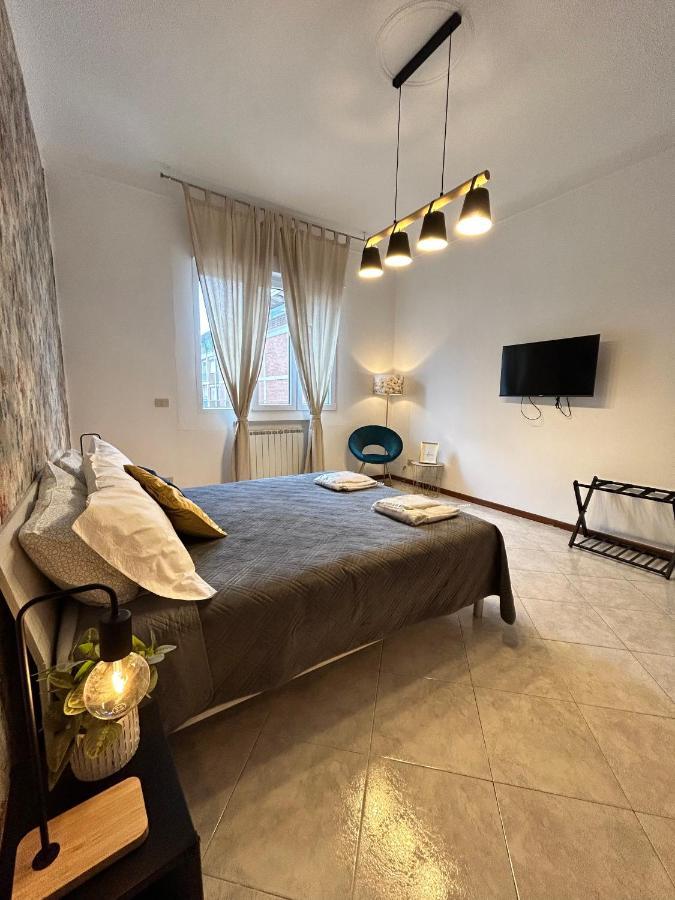 La Dotta Apartments - Via Guglielmo Marconi 24 Болонья Екстер'єр фото